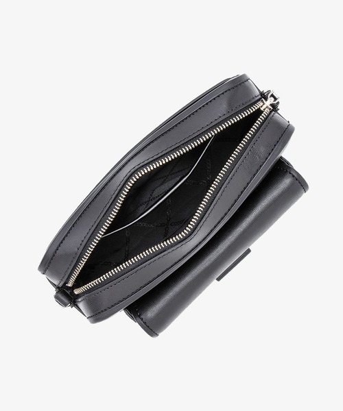 MICHAEL KORS（マイケルコース）の「BRADSHAW ポケット カメラ
