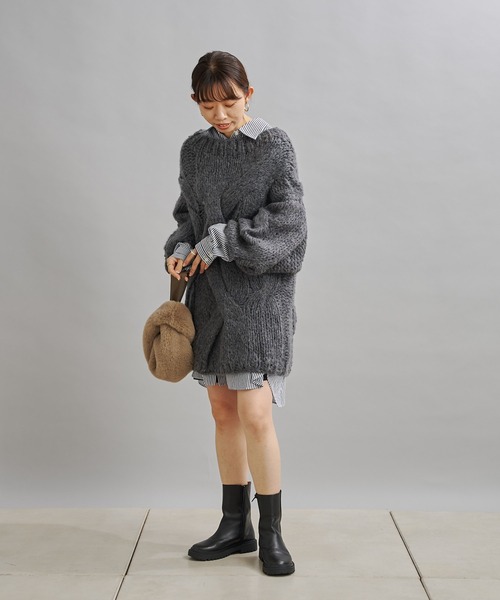 DouDou（ドゥドゥ）の「ハンドメイドケーブルプルオーバー（ニット/セーター・レディース・チャコールグレー/ブルー・FREE）」の3枚目の写真