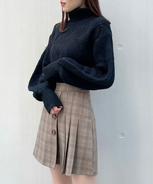 Crea titty&Co. PETIT（クレアティティーアンドコープチ）の「【Crea titty&Co.PETIT】クロス編込みタートルニット（ニット/セーター・レディース・ホワイト/ブラック・FREE）」の16枚目の写真