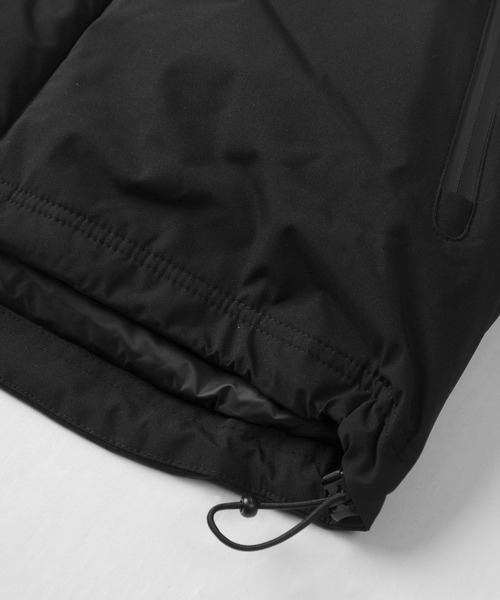 make a ray!（メイク ア レイ！）の「ALL WEATHER-TEX ボリュームネック ダウンパーカー/ダウンジャケット/高機能生地/耐水圧10000㎜（ダウンジャケット/コート・メンズ・ブラック/ベージュ/カーキ・M/L/XL）」の13枚目の写真