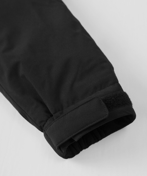 make a ray!（メイク ア レイ！）の「ALL WEATHER-TEX ボリュームネック ダウンパーカー/ダウンジャケット/高機能生地/耐水圧10000㎜（ダウンジャケット/コート・メンズ・ブラック/ベージュ/カーキ・M/L/XL）」の16枚目の写真