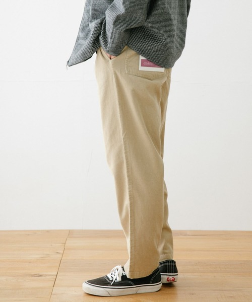 ITEMS URBANRESEARCH(アイテムズ アーバンリサーチ)の「コーデュロイ シェフパンツ(その他パンツ・メンズ・ピンク/ライトベージュ/ブラック/ブラウン・MEDIUM/LARGE)」の22枚目の写真