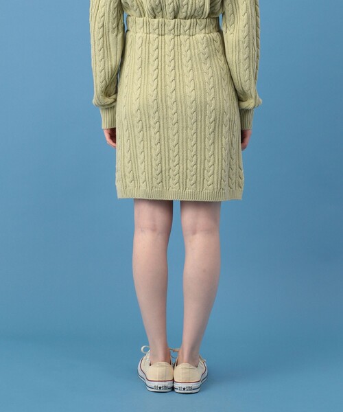 DEICY（デイシー）の「ケーブルニットセットアップ（ワンピース・レディース・オフホワイト/グリーン/ピンクベージュ・FREE）」の20枚目の写真