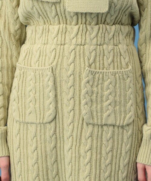 DEICY（デイシー）の「ケーブルニットセットアップ（ワンピース・レディース・オフホワイト/グリーン/ピンクベージュ・FREE）」の11枚目の写真