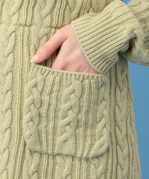 DEICY（デイシー）の「ケーブルニットセットアップ（ワンピース・レディース・オフホワイト/グリーン/ピンクベージュ・FREE）」の17枚目の写真