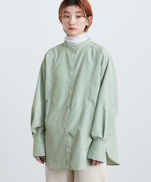 select MOCA（セレクトモカ）の「バックスリットストライプシャツ