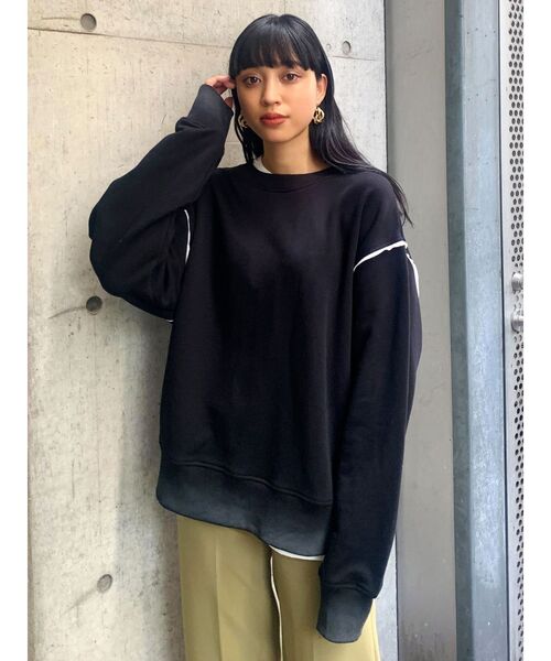 EMODA（エモダ）の「レイヤーダメージルーズプルオーバー（Tシャツ/カットソー・レディース・グレー/ブラック/ベージュ・FREE）」の4枚目の写真