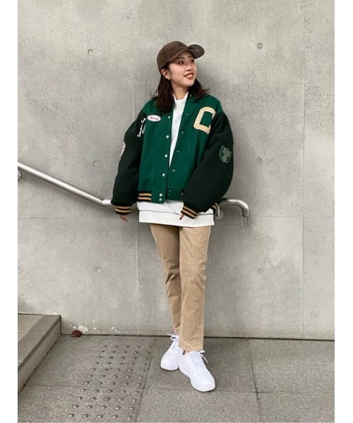 RODEO CROWNS WIDE BOWL（ロデオクラウンズワイドボウル）の「コーデュロイテーパードスキニーパンツ（その他パンツ・レディース・ブラック/ブラウン/ベージュ・MEDIUM/SMALL）」の8枚目の写真