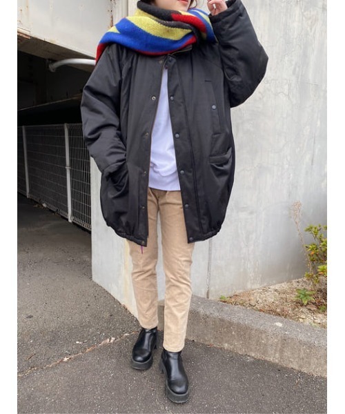 RODEO CROWNS WIDE BOWL（ロデオクラウンズワイドボウル）の「コーデュロイテーパードスキニーパンツ（その他パンツ・レディース・ブラック/ブラウン/ベージュ・MEDIUM/SMALL）」の6枚目の写真