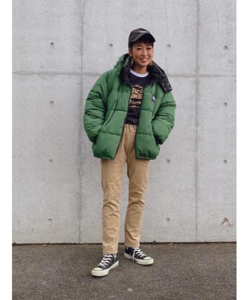 RODEO CROWNS WIDE BOWL（ロデオクラウンズワイドボウル）の「コーデュロイテーパードスキニーパンツ（その他パンツ・レディース・ブラック/ブラウン/ベージュ・MEDIUM/SMALL）」の4枚目の写真