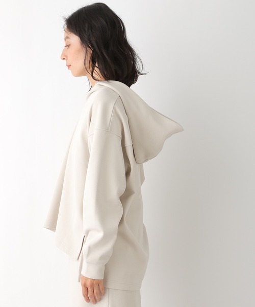 LEPSIM（レプシィム）の「スリットネックパーカー　228710（パーカー・レディース・ブラック/イエロー/グレイッシュベージュ/ライトパープル・FREE）」の11枚目の写真