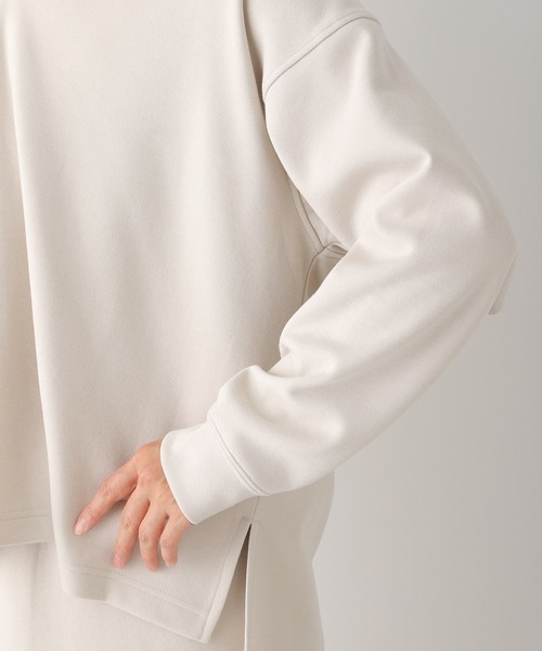 LEPSIM（レプシィム）の「スリットネックパーカー　228710（パーカー・レディース・ブラック/イエロー/グレイッシュベージュ/ライトパープル・FREE）」の19枚目の写真