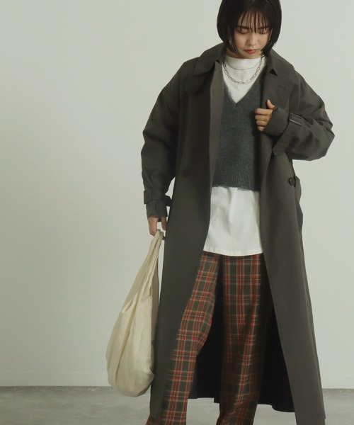 AULI（アウリィ）の「【低身長向けサイズ】2way深Vネックニットプルオーバー（ニット/セーター・レディース・ライトベージュ/ダークグレー・S）」の21枚目の写真