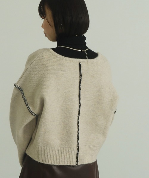 AULI（アウリィ）の「【低身長向けサイズ】2way深Vネックニットプルオーバー（ニット/セーター・レディース・ライトベージュ/ダークグレー・S）」の12枚目の写真