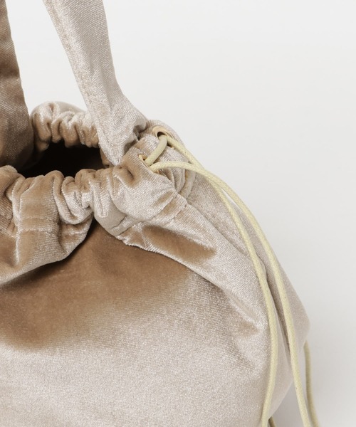 URBAN RESEARCH Sonny Label（アーバンリサーチサニーレーベル）の「ベロア巾着バッグ（ショルダーバッグ・レディース・ベージュ/ブルー・ONE）」の8枚目の写真