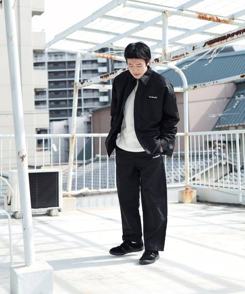 Mark Gonzales（マーク・ゴンザレス）の「【セットアップ】Mark Gonzales / マークゴンザレス 別注 コラボ オーバーサイズ シャツ ジャケット ＆ ワイド ルーズ シェフパンツ セットアップ ワンマイルウェア ユニセックス（セットアップ・メンズ・ブラウン/インディゴブルー/ブラック系その他/グレイッシュベージュ/ブラック系その他2/ブラック系その他3・MEDIUM/LARGE）」の13枚目の写真