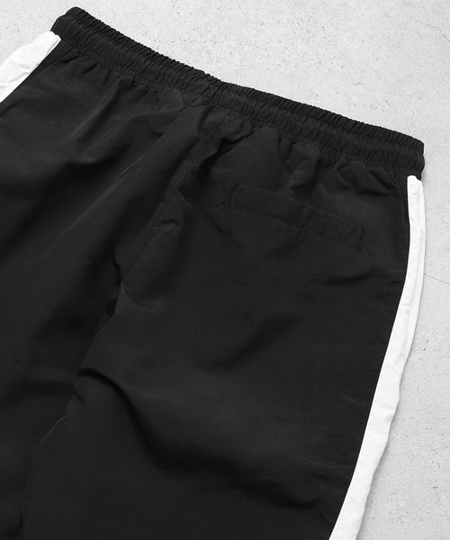 FILA（フィラ）の「【別注】 【FILA】 ナイロン 切替 トラックパンツ / シャカパン（その他パンツ・メンズ・ブラック/ネイビー/ブラック×グリーン/ブラック系・MEDIUM/LARGE/X-LARGE）」の21枚目の写真