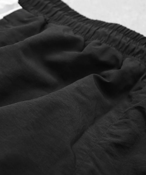 FILA（フィラ）の「【別注】 【FILA】 ナイロン 切替 トラックパンツ / シャカパン（その他パンツ・メンズ・ブラック/ネイビー/ブラック×グリーン/ブラック系・MEDIUM/LARGE/X-LARGE）」の22枚目の写真