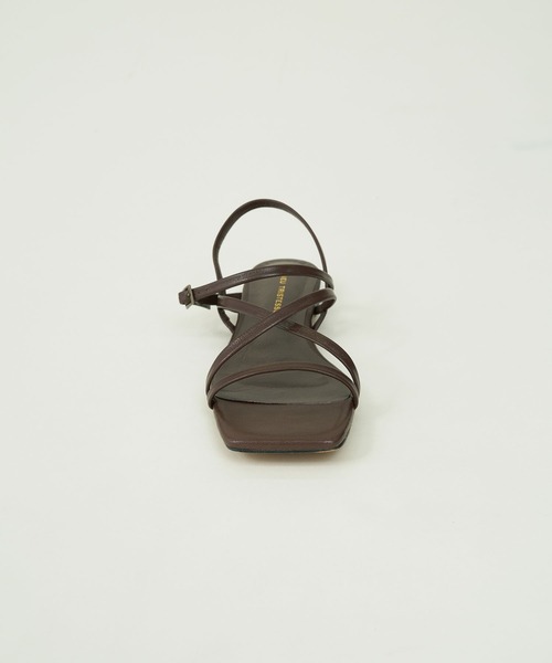 ADIEU TRISTESSE（アデュートリステス）の「スクエアトゥ華奢サンダル（サンダル・レディース・ブラック/ブラウン・M/L/S）」の12枚目の写真