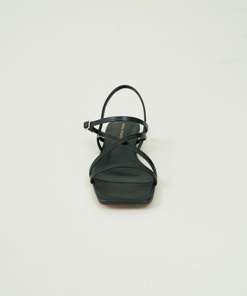 ADIEU TRISTESSE（アデュートリステス）の「スクエアトゥ華奢サンダル（サンダル・レディース・ブラック/ブラウン・M/L/S）」の16枚目の写真