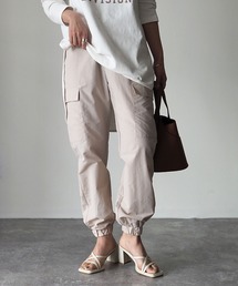 裾絞りナイロンカーゴパンツ