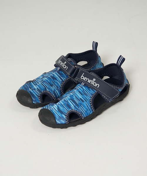 BENETTON (UNITED COLORS OF BENETTON)（ベネトンユナイテッドカラーズオブベネトン）の「【BENETTON:ベネトン】キッズマリンシューズ　アクアシューズ（サンダル・キッズ・ブラック/ピンク/ブルー・23/24/22/20/18/19/21）」の3枚目の写真