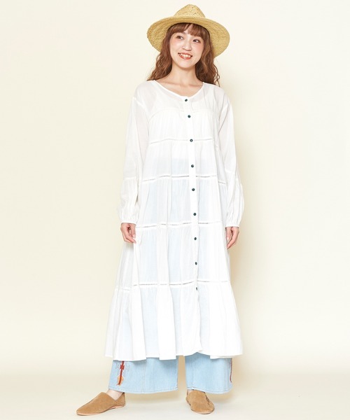 チャイハネ（チャイハネ）の「【チャイハネ】ティアードワンピース（ワンピース・レディース・ホワイト/レッド/ブルー/グリーン・FREE）」の2枚目の写真