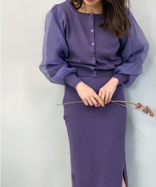 Brownie(ブラウニー)の「Brownie 前後2WAY 袖チュール スクエアネックカーディガン(カーディガン/ボレロ・レディース・ベージュ/パープル/アイボリー/ダークグレー・FREE)」の4枚目の写真