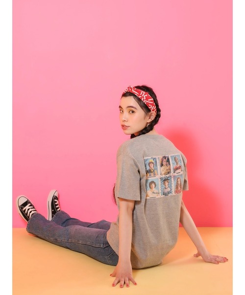 Green　Parks（グリーンパークス）の「■STRANGER THINGS 総柄バンダナ（ハンカチ/ハンドタオル・レディース・レッド・FREE）」の5枚目の写真