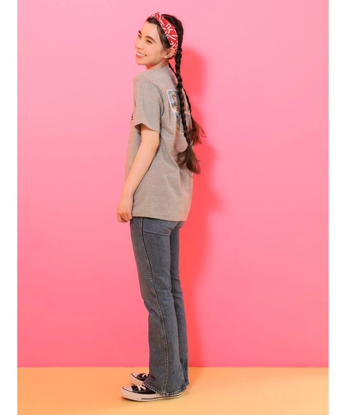 Green　Parks（グリーンパークス）の「■STRANGER THINGS 総柄バンダナ（ハンカチ/ハンドタオル・レディース・レッド・FREE）」の7枚目の写真