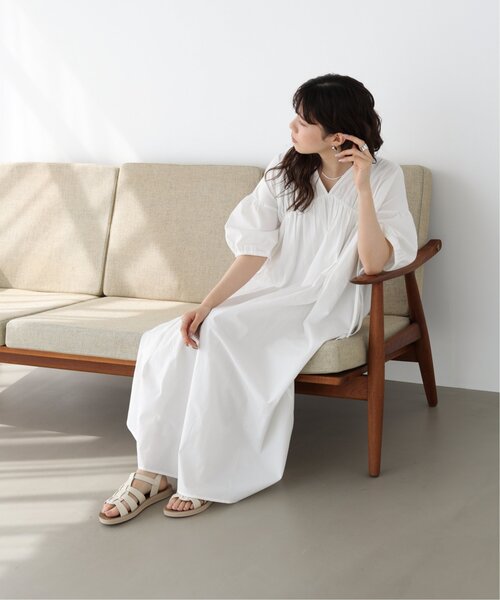 RAY CASSIN（レイカズン）の「スリーブリボンギャザーワンピース（ワンピース・レディース・オフホワイト/パープル/ベージュ・FREE）」の21枚目の写真