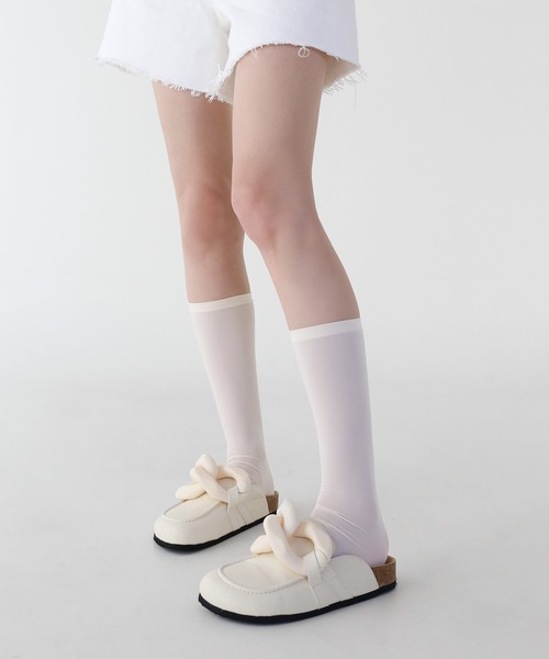 minsobi(ミンソビ)の「シアーハイソックス(タイツ/ストッキング・レディース・ブラック/グレー/イエロー/ライトピンク/Cream・FREE)」の4枚目の写真