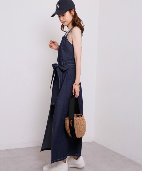 one after another NICE CLAUP（ワンアフターアナザーナイスクラップ）の「スリットステッチジャンパースカート（ジャンパースカート・レディース・ブラック/ネイビー/アイボリー・FREE）」の12枚目の写真