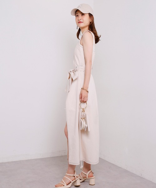 one after another NICE CLAUP（ワンアフターアナザーナイスクラップ）の「スリットステッチジャンパースカート（ジャンパースカート・レディース・ブラック/ネイビー/アイボリー・FREE）」の8枚目の写真