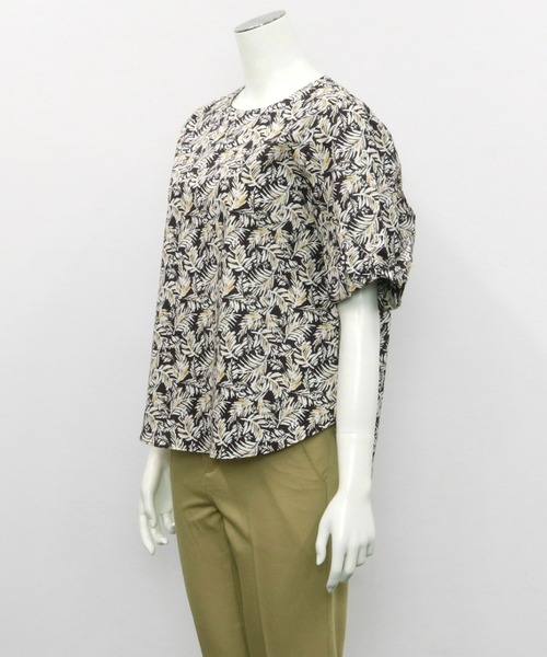 TOKYO SHIRTS(トウキョウシャツ)の「袖リボン ボタニカル柄 半袖ブラウス(シャツ/ブラウス・レディース・ブラック/イエロー×グリーン・M/L/LL)」の6枚目の写真