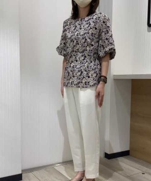 TOKYO SHIRTS(トウキョウシャツ)の「袖リボン ボタニカル柄 半袖ブラウス(シャツ/ブラウス・レディース・ブラック/イエロー×グリーン・M/L/LL)」の19枚目の写真