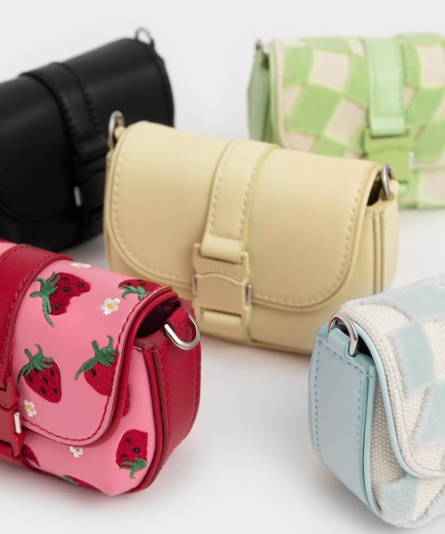 CHARLES & KEITH（チャールズ & キース）の「ゼッタ ベルト