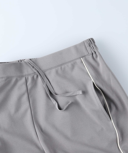 HONEYSUCKLE ROSE（ハニーサックルローズ）の「【HONEYSUCKLE ROSE】スリットジョガーパンツ（その他パンツ・レディース・グレー/ブラック/オフホワイト・M/L）」の19枚目の写真