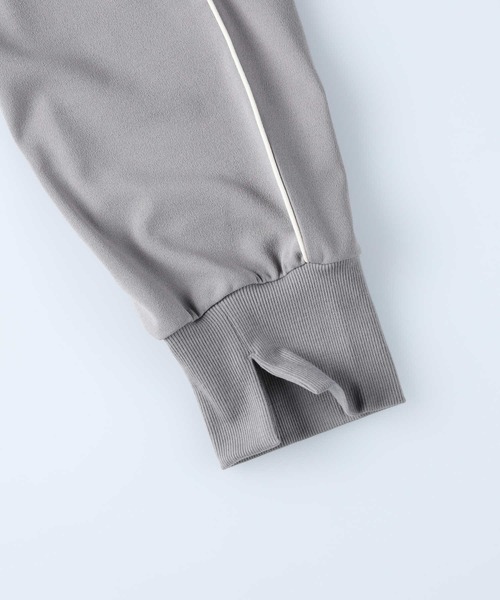 HONEYSUCKLE ROSE（ハニーサックルローズ）の「【HONEYSUCKLE ROSE】スリットジョガーパンツ（その他パンツ・レディース・グレー/ブラック/オフホワイト・M/L）」の20枚目の写真