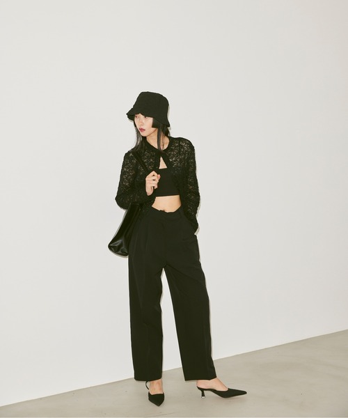 FEKETE（フェケテ）の「TAPERED SLACKS PANTS / センタープレステーパードスラックス（スラックス・レディース・ライトピンク/ブラック・SMALL/MEDIUM）」の11枚目の写真