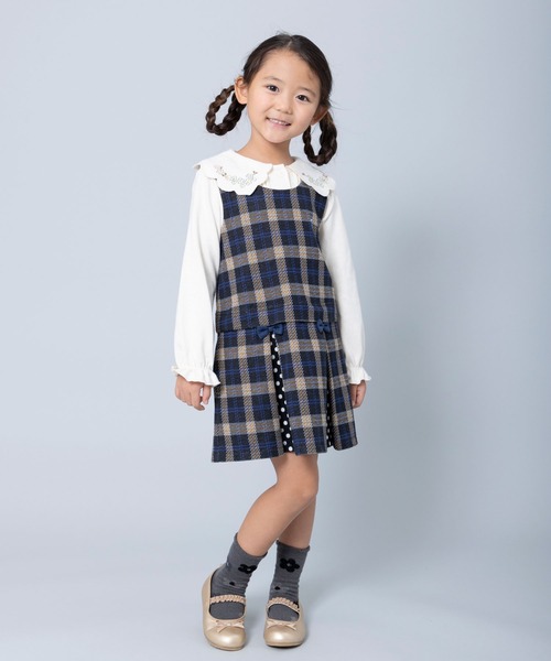 KP(ケーピー)の「日本製/チェックとドットのボックスプリーツジャンパースカート(110~130cm)(ジャンパースカート・キッズ・ブラック/グレー・120cm/110cm/130cm)」の3枚目の写真