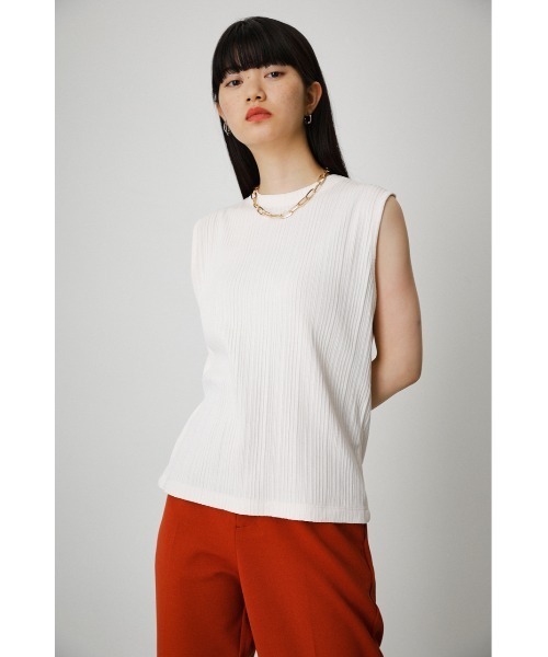 AZUL by moussy(アズールバイマウジー)の「SLEEVELESS HIGH NECK CUT TOPS/スリーブレスハイネックカットトップス(タンクトップ・レディース・ブラック/オフホワイト/オレンジ/ブルー・SMALL/MEDIUM)」の2枚目の写真