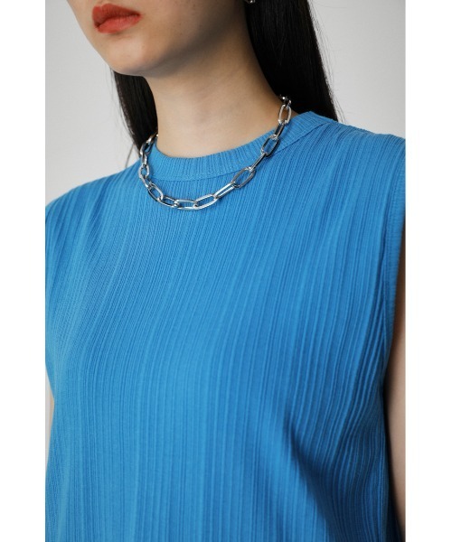 AZUL by moussy(アズールバイマウジー)の「SLEEVELESS HIGH NECK CUT TOPS/スリーブレスハイネックカットトップス(タンクトップ・レディース・ブラック/オフホワイト/オレンジ/ブルー・SMALL/MEDIUM)」の16枚目の写真