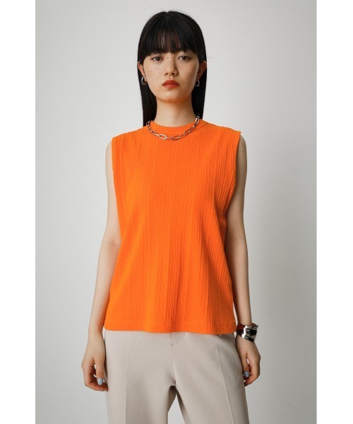 AZUL by moussy(アズールバイマウジー)の「SLEEVELESS HIGH NECK CUT TOPS/スリーブレスハイネックカットトップス(タンクトップ・レディース・ブラック/オフホワイト/オレンジ/ブルー・SMALL/MEDIUM)」の10枚目の写真