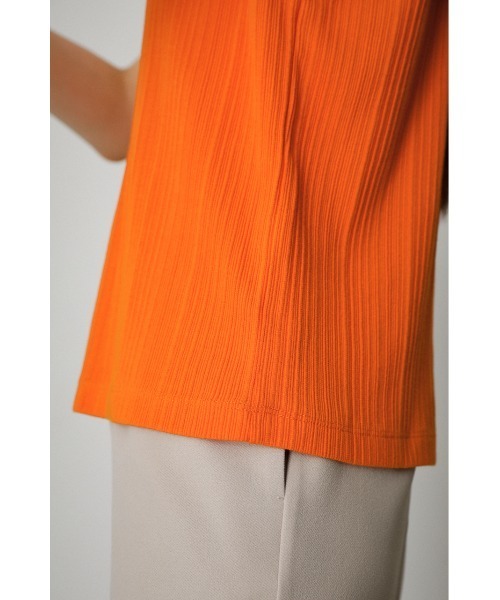 AZUL by moussy(アズールバイマウジー)の「SLEEVELESS HIGH NECK CUT TOPS/スリーブレスハイネックカットトップス(タンクトップ・レディース・ブラック/オフホワイト/オレンジ/ブルー・SMALL/MEDIUM)」の5枚目の写真