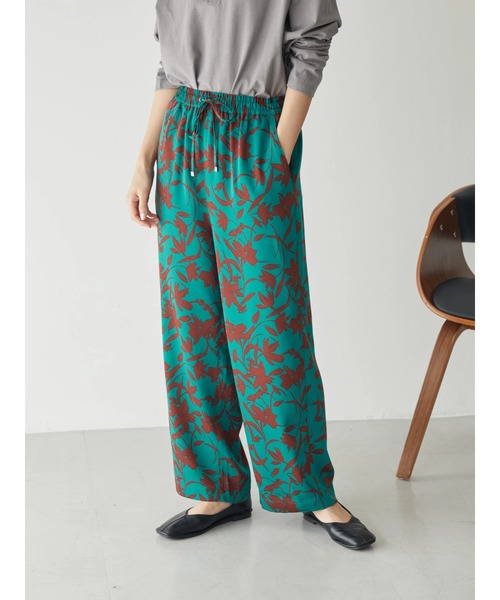 AMERICAN HOLIC(アメリカンホリック)の「Flower柄サテンパンツ(その他パンツ・レディース・その他14・M/L)」の3枚目の写真
