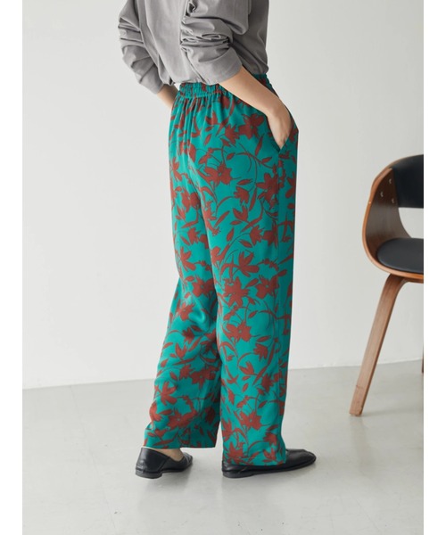 AMERICAN HOLIC(アメリカンホリック)の「Flower柄サテンパンツ(その他パンツ・レディース・その他14・M/L)」の5枚目の写真