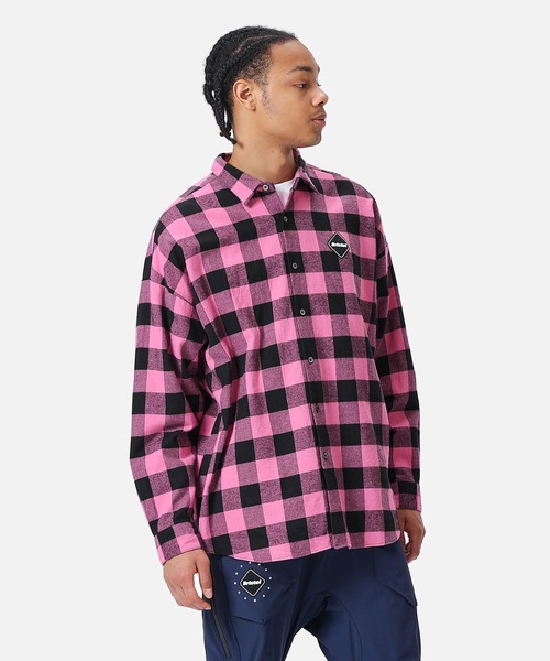 F.C.Real Bristol（エフシーレアルブリストル）の「BIG LOGO FLANNEL