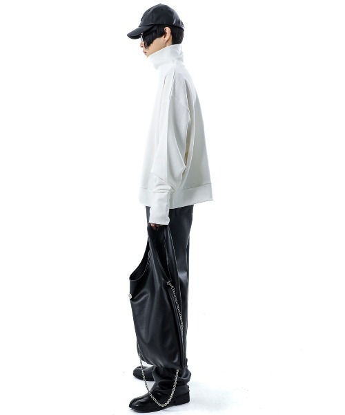 BASIC COTTON（ベーシックコットン）の「【BASIC COTTON/ベーシックコットン】WARMER POLA MTM /ハイネック ウォーマー スウェット 白 黒 タートルネック トップス 秋服 冬服（スウェット・メンズ・ブラック/ホワイト・ONE SIZE）」の6枚目の写真