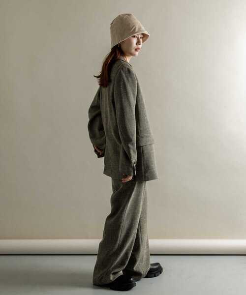 SMELLY（スメリー）の「スエードバケットハット（ハット・レディース・ベージュ/ブラック・-）」の17枚目の写真